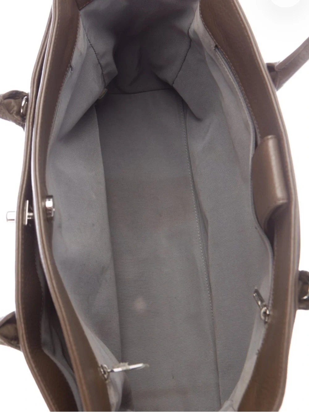 CHANEL Taupe Brown Pebbled Leather Medium Executive Tote